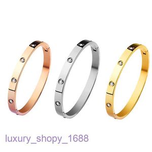 Fashion Bracelet Car tiress Ladies Rose Gold Silver Lady Bangle Titanium steel bracelet for men and women fashionable diamond inlay simple With Original Box