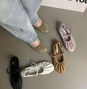 Tasarımcı Kadın Piled Mules Terlik Yumuşak Toka Sığ Slaytlar Moda Açık Bale Daireler Ayakkabı