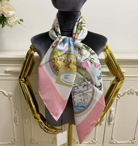 Nowy styl Women039S Square Scarf 100 Twill Silk Material Whitepink Kolor litery litery kwiaty Rozmiar 110 cm 110CM6332516