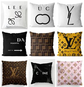Designer preto e branco travesseiro clássico carta logotipo impresso casa travesseiro capa minimalista sofá decoração almofada 45 * 45cm travesseiro núcleo destacável