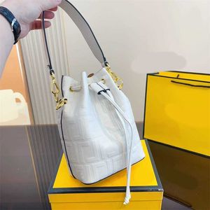 F Drawstring Designer Bag Mulheres Bucket Bags Luxurys Bolsas Clássicas Bolsas de Ombro Crossbody Bolsa 230301/230224