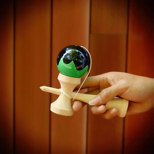 Çocuklar için Ahşap Kendama Açık hava atma ve top oyuncak yakalama oyuncak yetenekli hokkabazlık top Kendama yeni başlayanlar için 240105