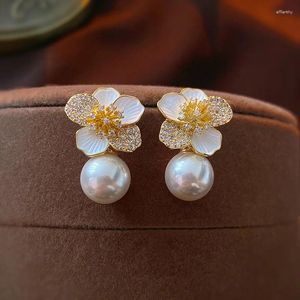 Orecchini pendenti con perle di fiori di zirconi da donna europea e americana in stile francese, tutti abbinabili
