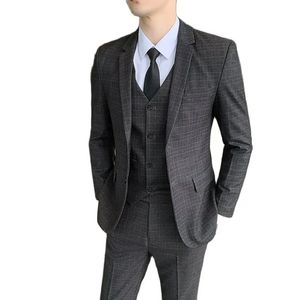 Stor storlek S-5XL kostym Vest Byxor Mäns bekväma gentleman Dark Grid Fashion British Style Business Three-Piece Suit 240104