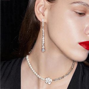 Pendant Necklaces Electroplated Pearl Rhinestone Flower Clavicle Chain European And American Ins French Necklace For Women