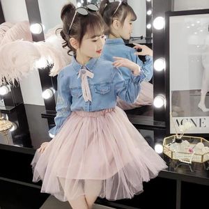 Girl Dresses Girls Lace Bows Tie Floral Embroidery Lapel Falbala Sleeve Denim Shirt Tulle 2pcs Sets 2024 Kids Princess Outfits