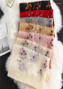 スカーフシルクウールスカーフチェリーブロッサム刺繍女性ファッションショールとラップレディトラベルパシュミナ高品質の冬ネック4625972