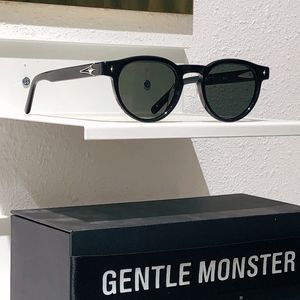 Occhiali da trucco semplici GM con montatura nera retrò, serie Ron Star, occhiali da sole all-match con senso avanzato, protezione UV, mostro delicato 0K05