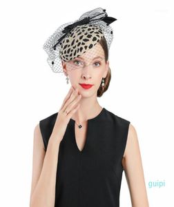 Cappelli Fascinators Cappello da sposa leopardo con velo e velo Cappello in feltro di lana 100% lian da donna con fiocco vintage da cocktail Fedora17540967