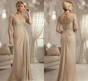 Elegant Champagne Mother of the Bride Dress 2024 Plus Size Scoop Beaded Lace Chiffon Half ärmar Brudgummen Bröllopsfestklänning Yd