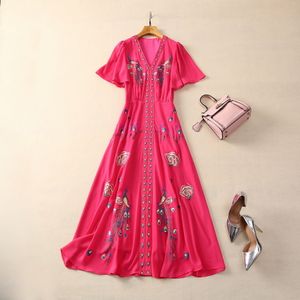 2024 Frühling Rosa Einfarbig Pfau Stickerei Kleid Kurzarm V-ausschnitt Pailletten Midi Casual Kleider S3D121214