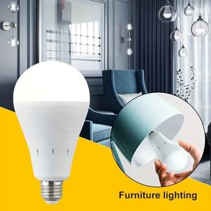 1 Pc Smart Charge LED Bulb 7W 9W 12W 15W (Equivalent To 50W-100W) Daylight White 6000K, With Switch Hook Multifunctional Battery Backup Emergency Light For Home