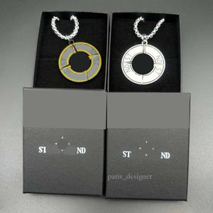 Stones Pendant Stones Halsband Trendy Compass Nytt par Matchning för män och kvinnor halsbandsdesigner 653 884