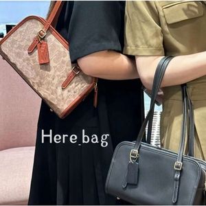 Дизайнерские сумки Женская роскошная сумка на молнии, изысканная универсальная модная сумка на плечо, черная классическая сумка через плечо с принтом, женская сумочка