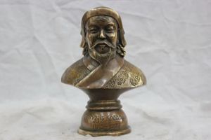 Rzemiosło 7 '' China Pure Bronze Czyngis Khan, posąg rzeźbionych pomyślnych kwiatów