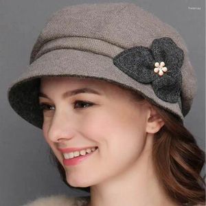 Berets 2024 Hüte für Frauen Weiche Dame Wollfilz Bowler Fedora Hut Winter Warme Mode Frauen Kappe