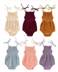 6 färger Nya härliga retro babyflickor snör upp romper mjuk bomull Sommar ärmlös remmen småbarn veckad jumpsuit overalder7393758