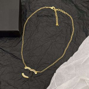 Necklace Designer C cclies Jewelry Brand chanelliness Pendants Necklaces channels Letter Choker Pendant Never Beads Chain Fading Luxury FSQA