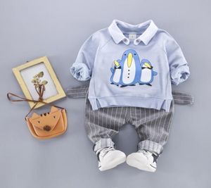 Set di abbigliamento per bambini da bambino Pinguino T-shirt e pantaloni a maniche lunghe per bambini 04 anni Tute per bambini7625269