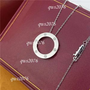 Collana di design Ntique Collane vintage Gioielli in acciaio inossidabile Penne d'amore Sterling Sier Diamond Lega da donna Moda Donna Personalizzata