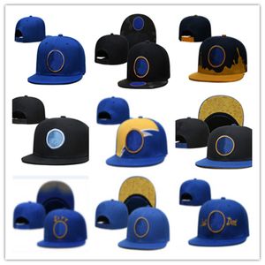 Yeni Tasarımcı Erkekler Moda Köri Basketbol Takımı Klasik Ayarlanabilir Renk Düz Tepe Kapalı Kapaklar Beyzbol Sporları 55-64 cm Snapback