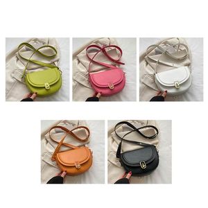 Sifashion Retro Shoulder Bag Simple Casual Messenger Bag Fashion Casual Saddle Bag 2024 Ny stil CCJ3208