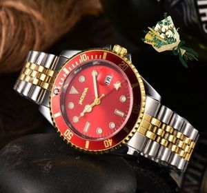 Famosi amanti classici dello stile Luxury All the Crime Super Men Orologi da donna Movimento al quarzo a batteria Quadrante semplice Orologio da polso da donna con cinturino in acciaio inossidabile morbido Regali