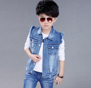 2019 Primavera Autunno Nuovi bambini Abbigliamento senza maniche in cotone Denim Vest Moda Turn Down Collar Jacket Boy Vest LZ3755883052