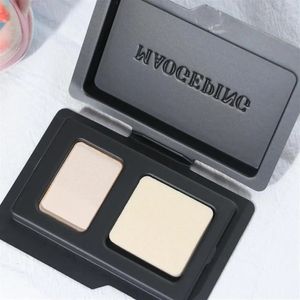 MAOGEPING Beauty Sample Product 3D Light Highlighting Powder 2,5G 3D Effect Natural Translucent Shine Осветляющий макияж 240106