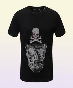 PP Fashion Men039S Designer Slim Fit Tshirt Summer Rhine Kort ärm Runda nackskjorta Tee Skulls Print Tops Streetwear C3459391