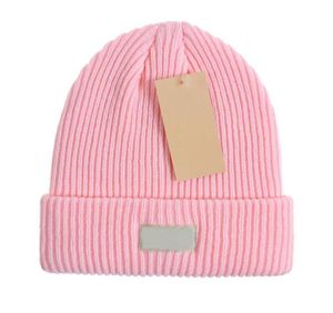 New Designers Skullies Caps triangle Beanie for men women Luxury Beanie knitted Bonnet gorro skull cap colour with mon striped hats lia6844947