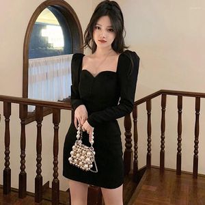 Casual Dresses Women's Slim Dress Solid Color V Neck Evening Part Puff Long Sleeve Temperament Sexig Fashion Korean Version