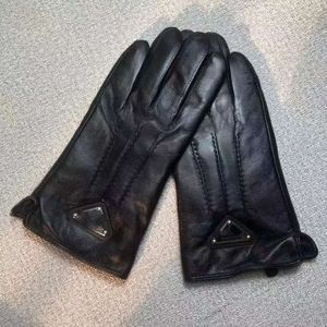 Мужские перчатки из овчины, дизайнерская накидка, черные перчатки с буквой P, зимние теплые плюшевые брюки, классические Guanto Triangle, модный бренд Handschuh
