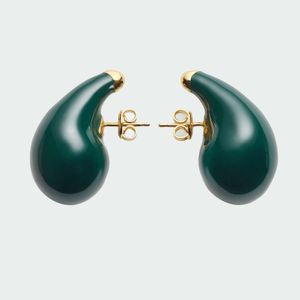 bottegaly venettaly Ohrringe Frühling/Sommer Neue einfache Metallohrringe Leichte Luxus-Instagram-Ohrringe Grüne vielseitige Ohrringe