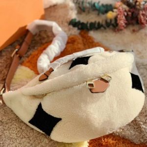 Winter-Teddy-Hüfttasche, Designer-Gürteltasche für Damen und Herren, modische Lammwolle, Umhängetaschen, flauschige Bauchtasche, luxuriöse Fannypack-Geldbörsen