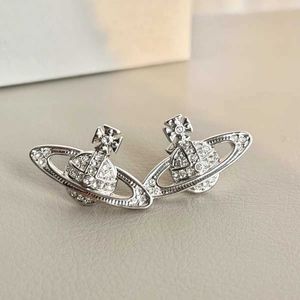 Studörhängen Western Empress Dowager Silver Saturn Vatten droppar Långt mousserande Diamond Crystal Ear Studs Klipp Två Wear Style Fashion för kvinnor smycken SMTV