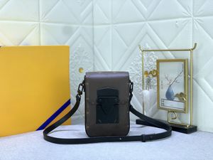 M81524 S-Lock Vertical Wearable Wallet Designer Crossbody Bag For Women Men Brand Mini Mobiltelefonväska med kedjekortmynthållare M81522