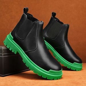 İngiliz tarzı klasik siyah yeşil erkek platformu deri slip-on ayak bileği botları sıradan erkekler bota maskulina