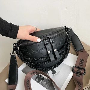 Lüks Kadınlar Fanny Pack Retro Bel Çanta Kalın Zincir Omuz Crossbody Chand Leydi Kemer Çantası Tasarımcı Marka Çantası 240106