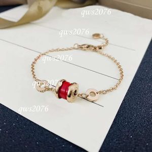 Designer pulseira charme jóias de aço inoxidável para mulheres ascensão cristal vermelho cerâmica mulher corrente pulseiras de ouro moda jóias menina senhoras