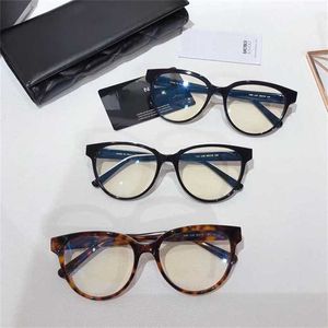 20% rabatt på solglasögon högkvalitativ ny xiaoxiangjia platt ljusglas för kvinnors samma stil svart platta mode kattögon ram ch3394