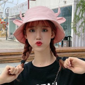 Berets Cap Portable Simple Ultraviolet-Folting Sunscreen Hat Hat Cotton Cotton Horns Panama Women Women Bucket Sun Cow Pattern Basin