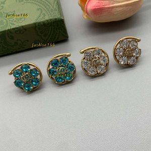 Stud Diamond Flower Letter Stamps Hoop Crystal Petal Earring Gift 2024 Designerörhängen smycken