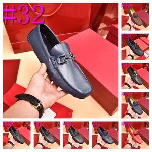 39 Style Spring Summer Elegant Mens italienska läder formella sko andningsbara lyxvarumärken manlig designer klänning Skodon brogue oxford skor för män storlek 38-46