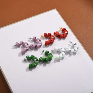 Bottegaly Venettaly Earrings Color Spring電話半円糸ツイストイヤリングエナメル高度な感覚シンプルなパーソナライズされたイヤリング