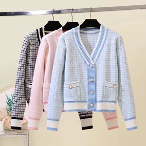 Short Cardigan Womens Sweater Coat Autumn And Winter Style Outer Vneck Loose Plaid Top Allmatch Casual 240106
