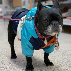 防水ビッグドッグジャケット秋の冬の小さな大きな犬用温かい服フード付きフレンチブルドッグコートヨークシャージャンプスーツ240106