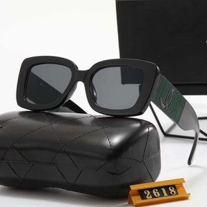 occhiali da sole uomo donna designer di marca occhiali da sole super star celebrity guida occhiali da sole per le signore occhiali con luce blu occhiali alla moda con 2618 gafas de sol tempio