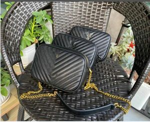 Luxury Designer Väskor Crossbody Väskor Mini Väskor Tygväskor Purses Single Shoulder Bags Envelope Bag Caviar Leather Women Metal Chain Tnju