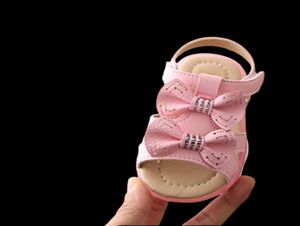 Kleinkind Mädchen Sandale Kinderschuhe mit heller süßer Schleife Baby Mädchen Sandalen LED leuchten Prinzessin Sandalen Mädchen Größe 21-305729737